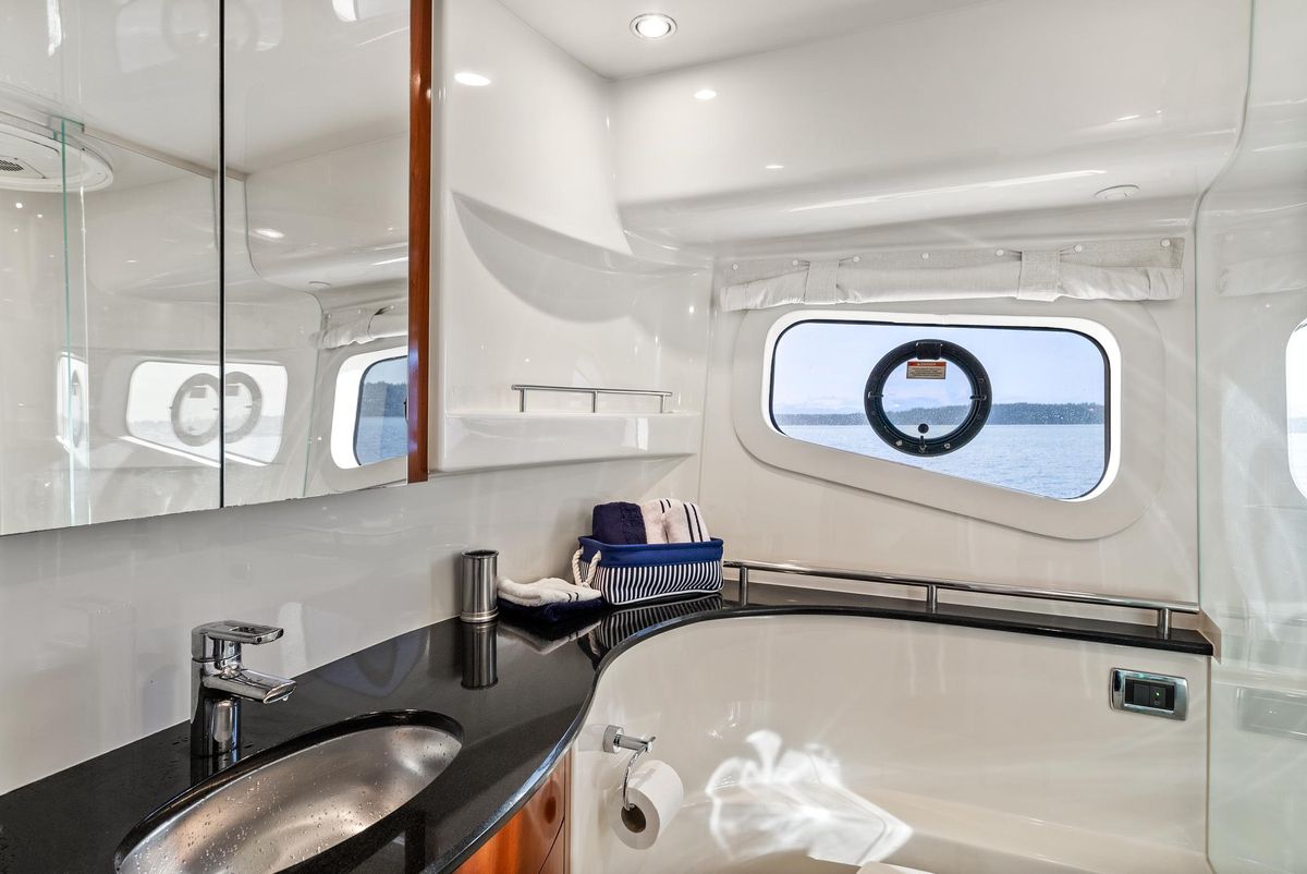 2012 Meridian 54 