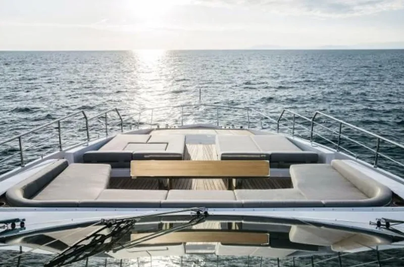 Dyamond Yacht Photos Pics 