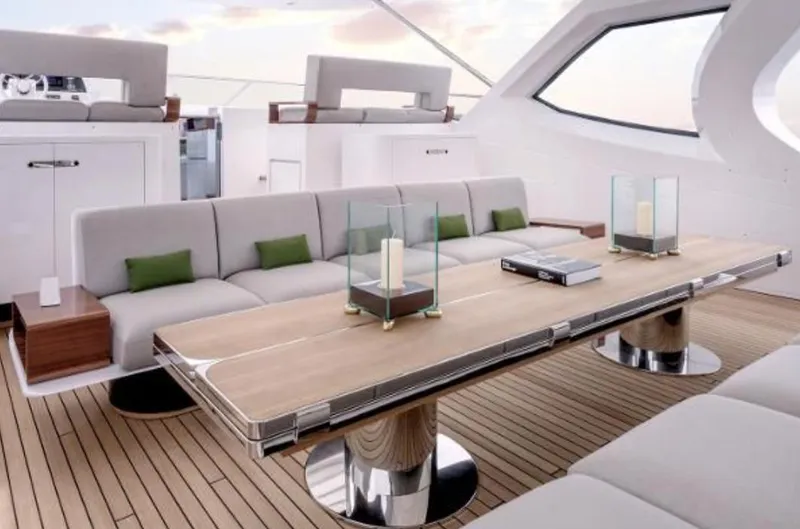 Dyamond Yacht Photos Pics 