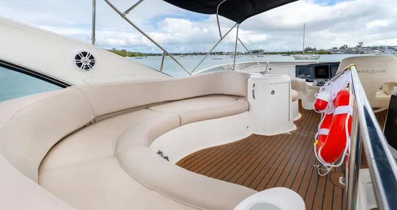 Crescendo Yacht Photos Pics 