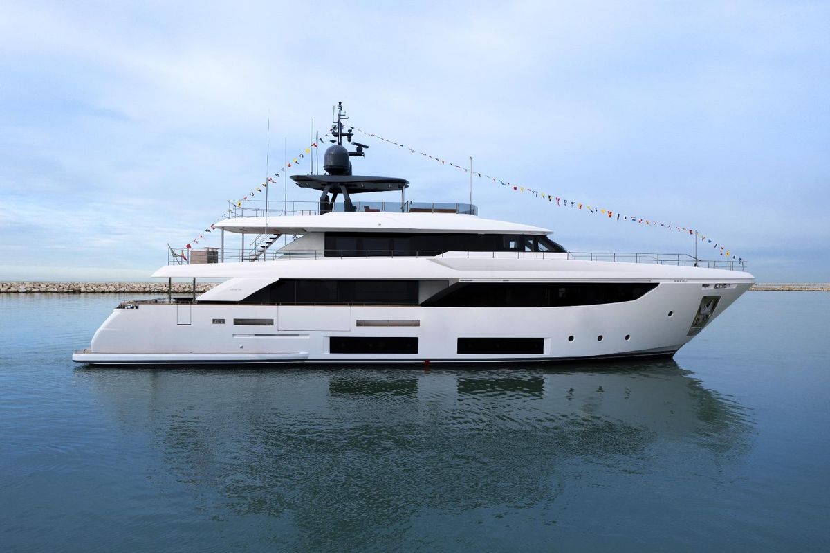2022 Custom Line 108 