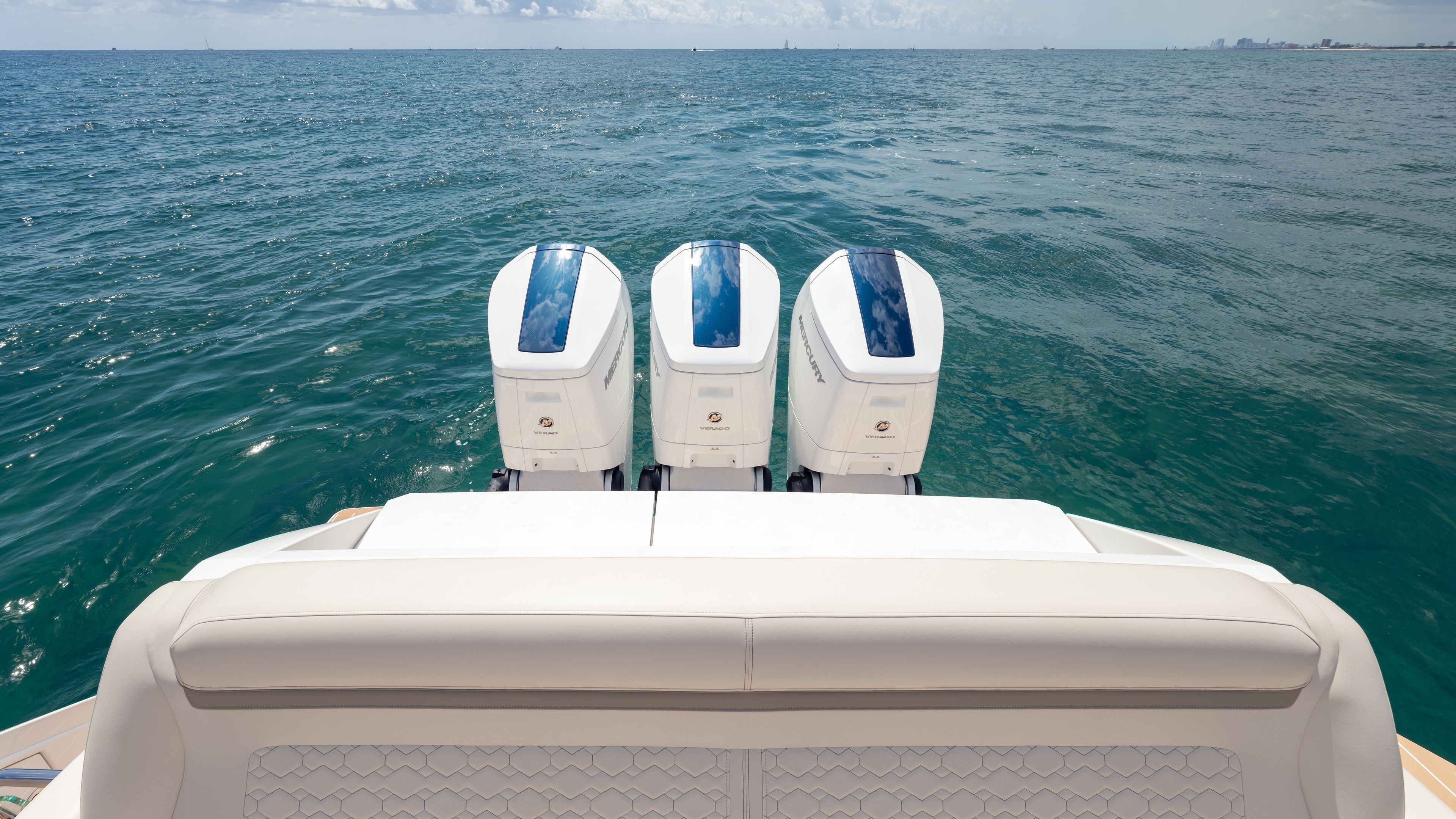 2024 Tiara Yachts 48 