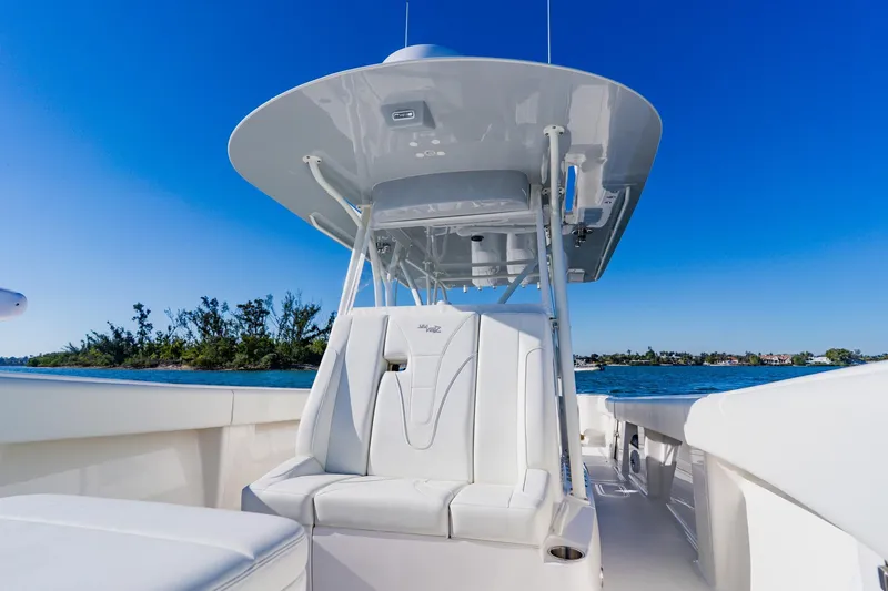  Yacht Photos Pics 2025 SeaVee 370Z boat interior with sleek seating and ocean backdrop.