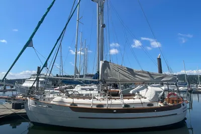 Hans Christian 33T