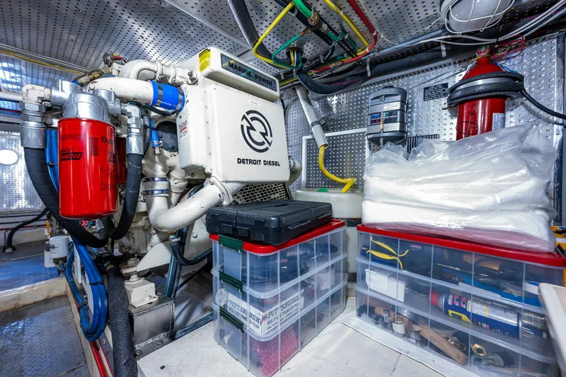 Am&eacute;lie Yacht Photos Pics 