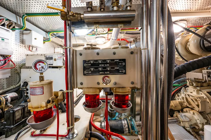 Am&eacute;lie Yacht Photos Pics 