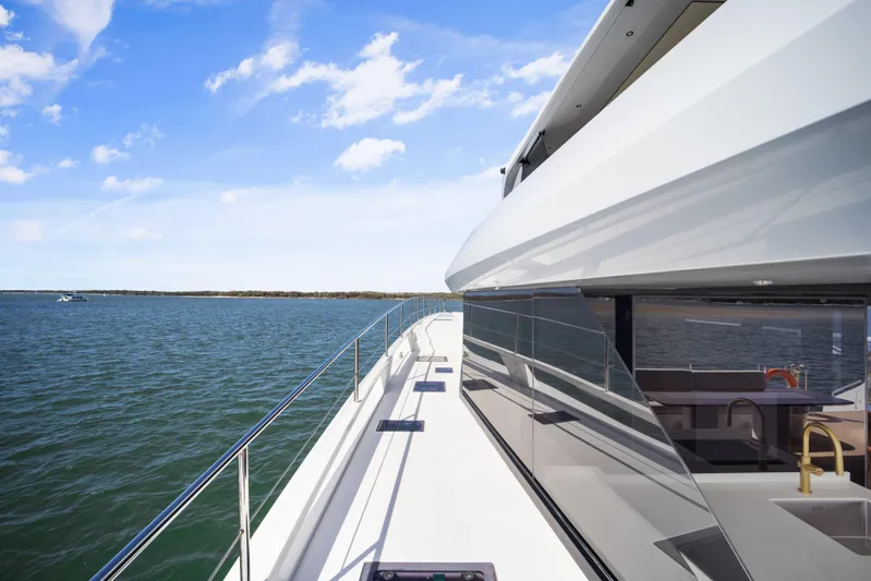 Performance Catamaran Yacht Photos Pics 