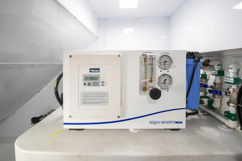 Performance Catamaran Yacht Photos Pics 