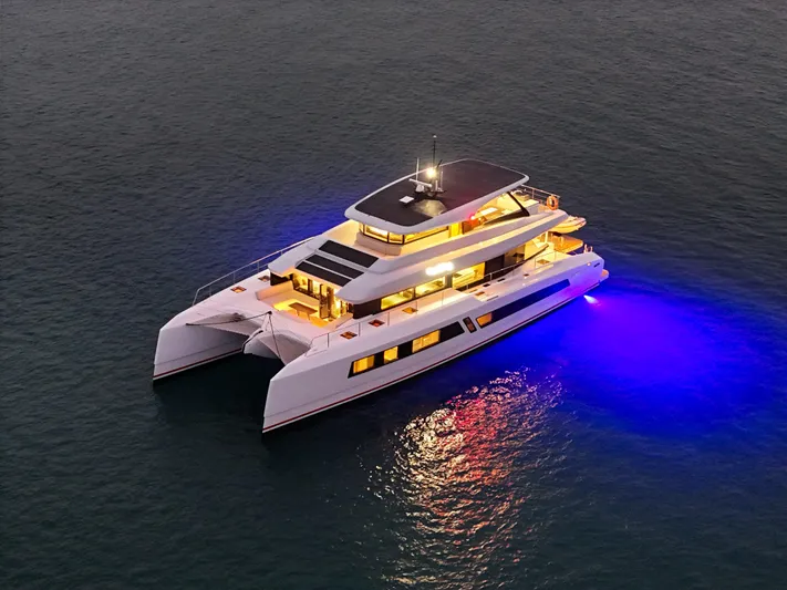 Performance Catamaran Yacht Photos Pics 