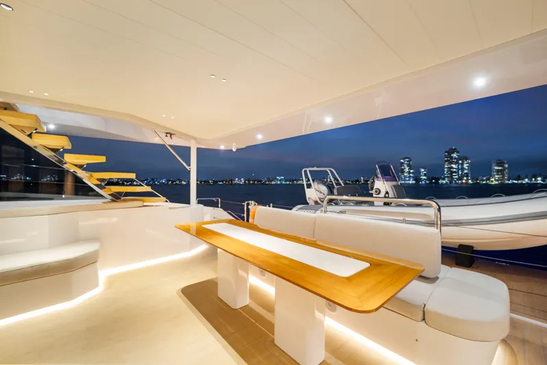 Performance Catamaran Yacht Photos Pics 