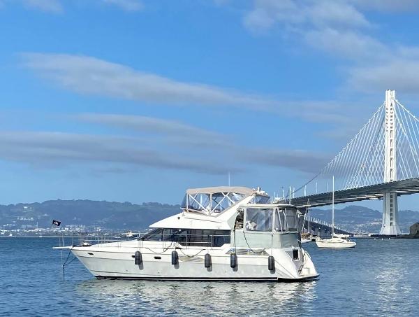 1990 Bayliner 4387 Motoryacht