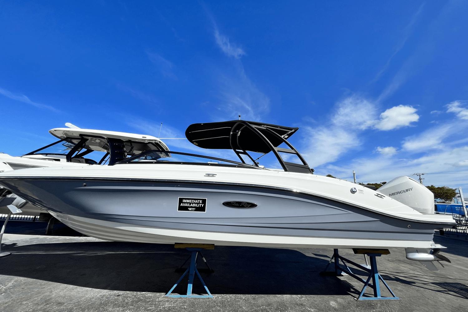 2024 Sea Ray SPX 230 Outboard Runabout for sale YachtWorld