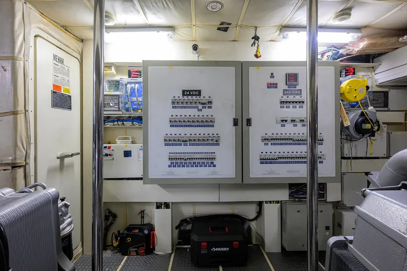 Miura Yacht Photos Pics 