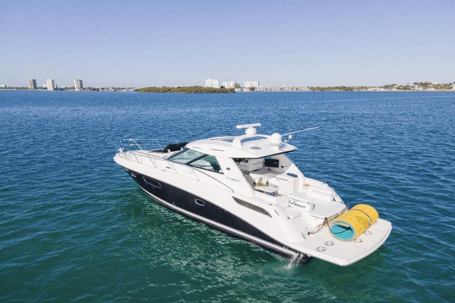 2011 Sea Ray 450 Sundancer