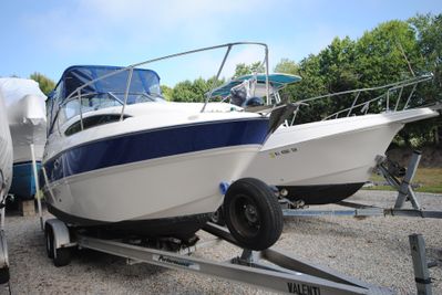 2006 Bayliner 245