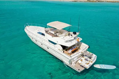 1997 Ferretti Yachts 175