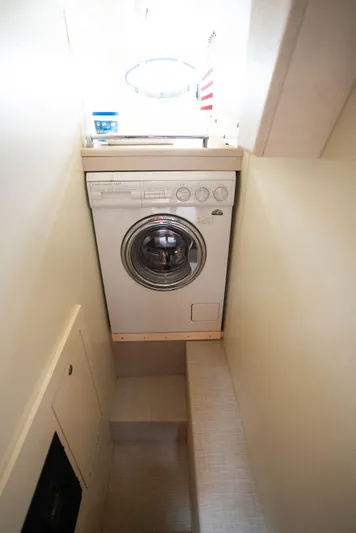 Obsession Yacht Photos Pics 