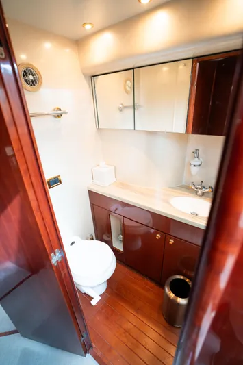 Obsession Yacht Photos Pics 