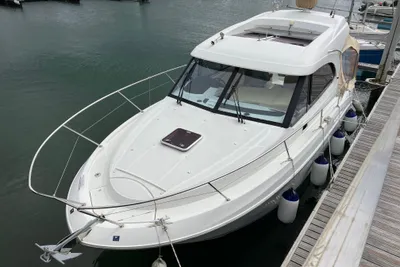 2010 Beneteau Antares 30
