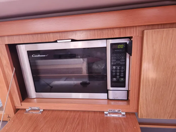 Jump Off Yacht Photos Pics 