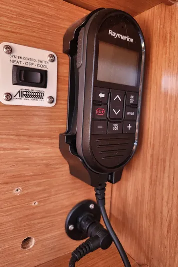 Jump Off Yacht Photos Pics 