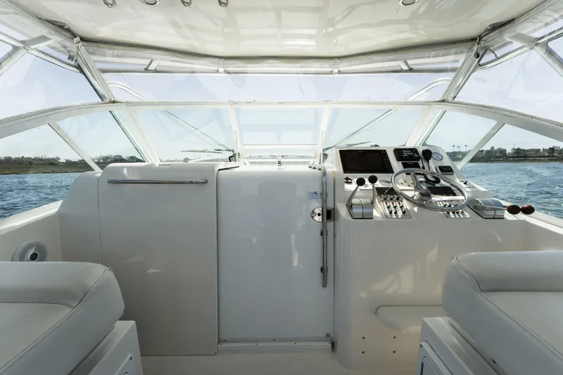 Ramble On Yacht Photos Pics 