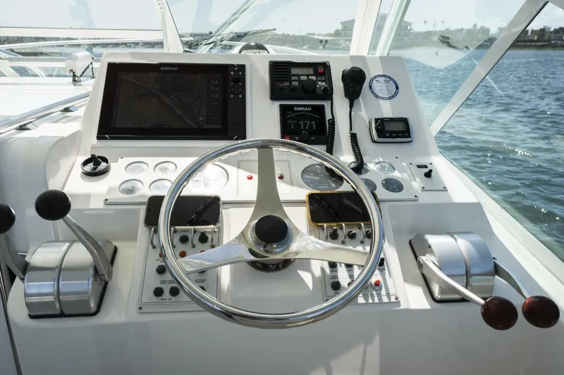 Ramble On Yacht Photos Pics 