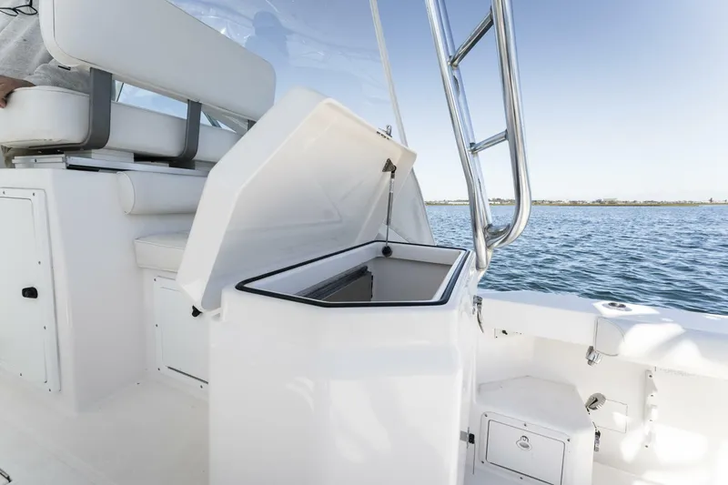 Ramble On Yacht Photos Pics 