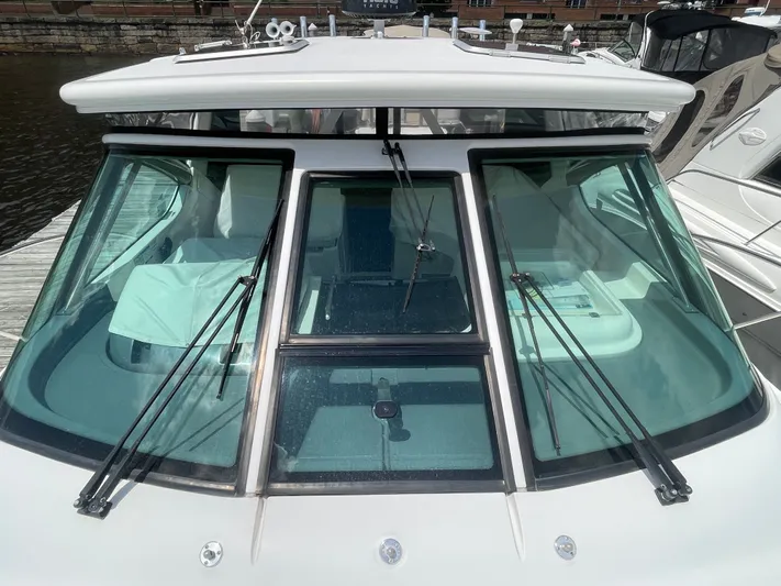 Vanish Yacht Photos Pics 