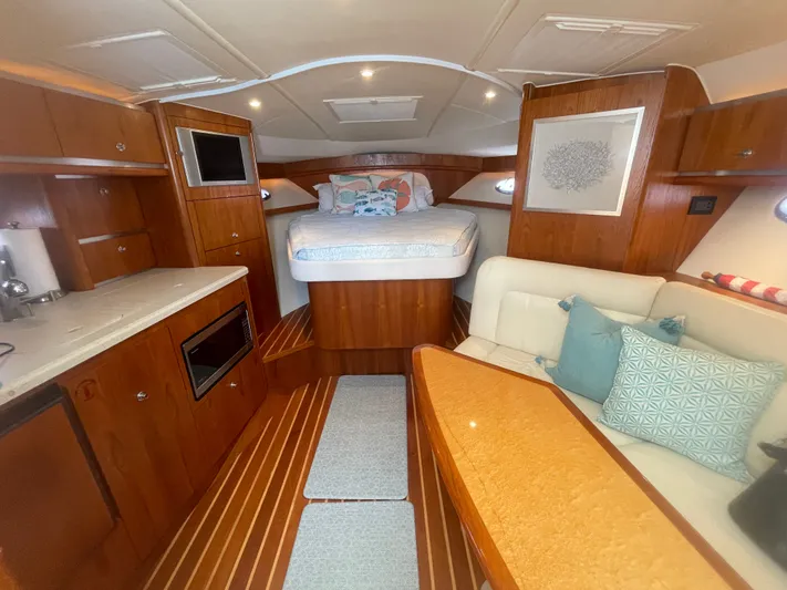 Vanish Yacht Photos Pics 