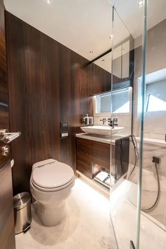 Lorena Yacht Photos Pics 2022 Sunseeker Predator 65 - Image 53