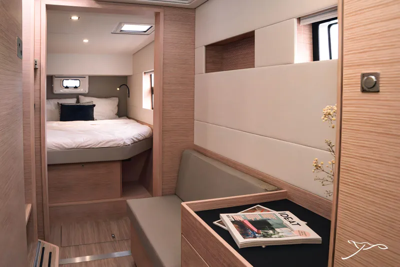  Yacht Photos Pics Nautitech 40 Open