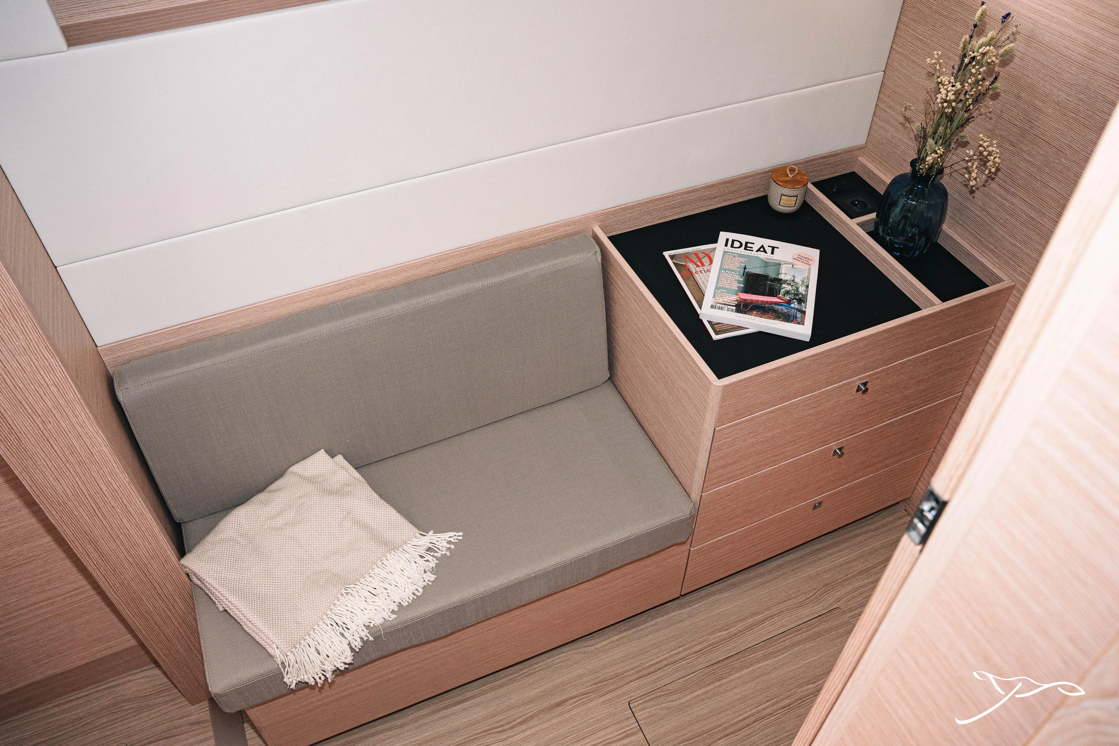  Yacht Photos Pics Nautitech 40 Open