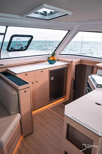  Yacht Photos Pics Nautitech 40 Open