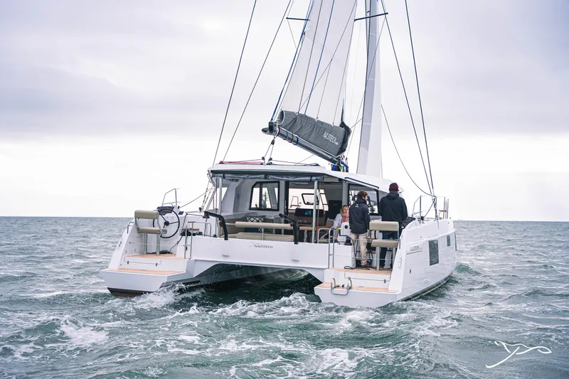  Yacht Photos Pics Nautitech 40 Open