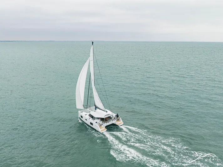  Yacht Photos Pics Nautitech 40 Open