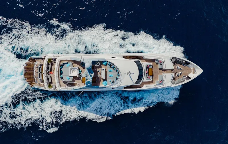 Tayrona Yacht Photos Pics 
