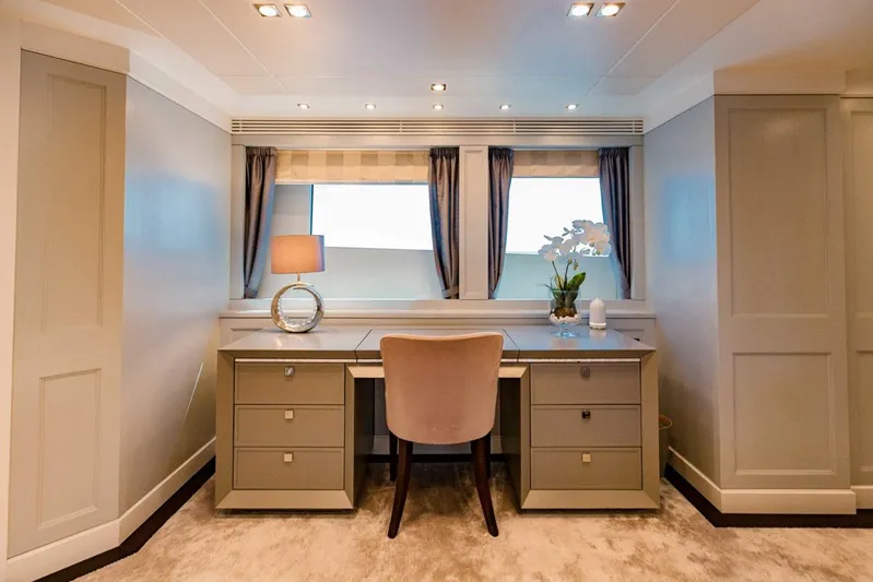 Tayrona Yacht Photos Pics 