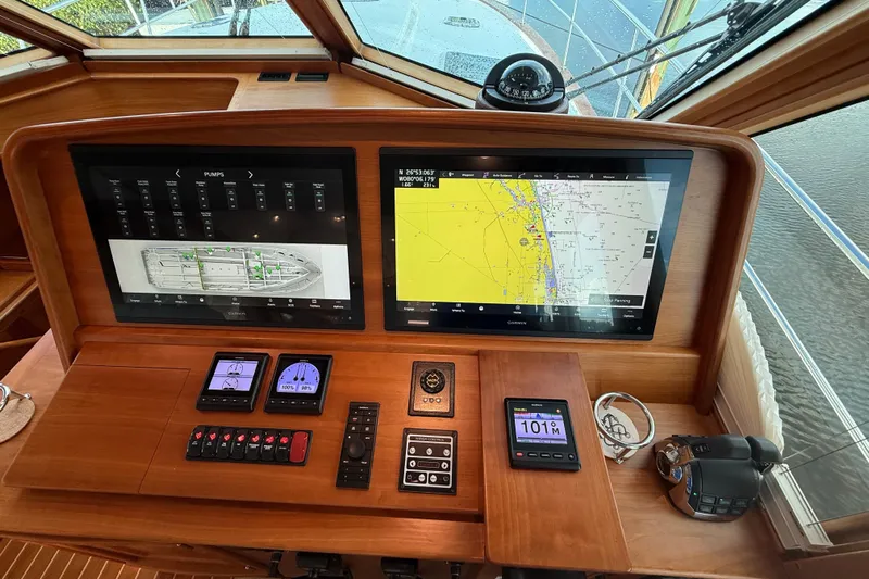  Yacht Photos Pics Helm Station with Two 22" Garmin MFD's