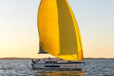 Dufour 37