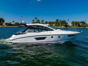 2017 40' Beneteau-Gran Turismo 40 Surfside, FL, US