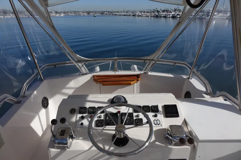 Instigator Yacht Photos Pics 