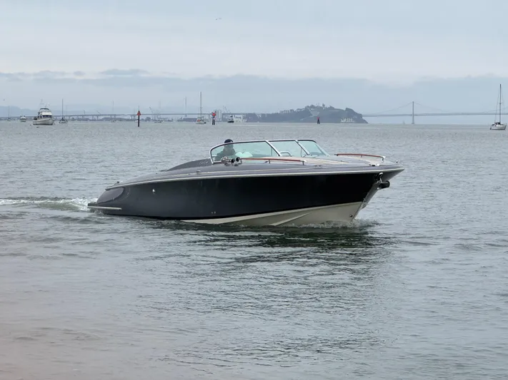 Sportin Life Yacht Photos Pics 