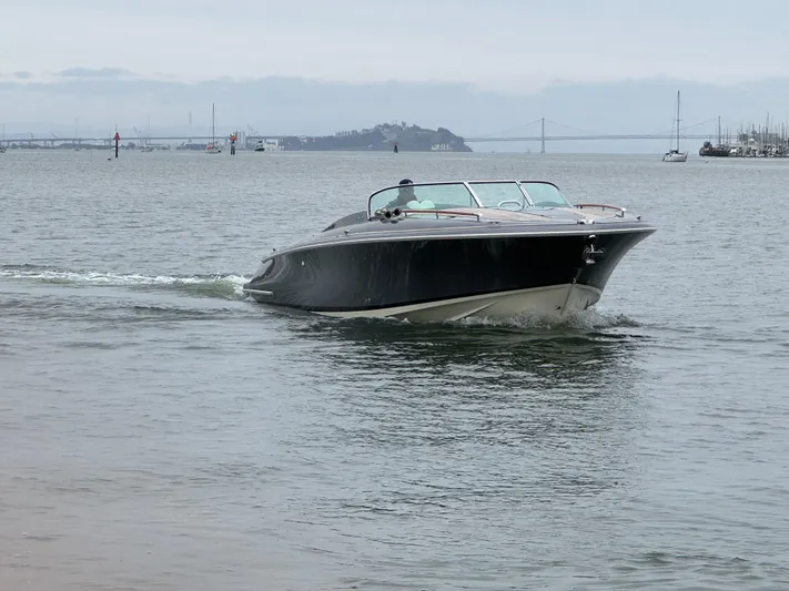 Sportin Life Yacht Photos Pics 