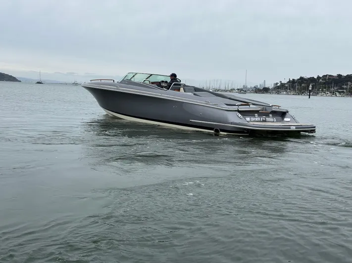 Sportin Life Yacht Photos Pics 