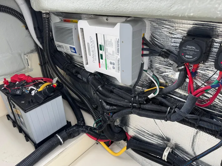 Sportin Life Yacht Photos Pics 