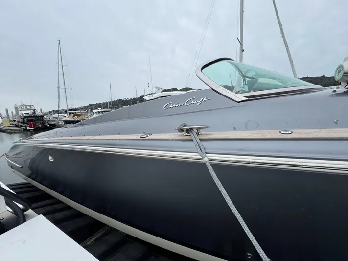 Sportin Life Yacht Photos Pics 