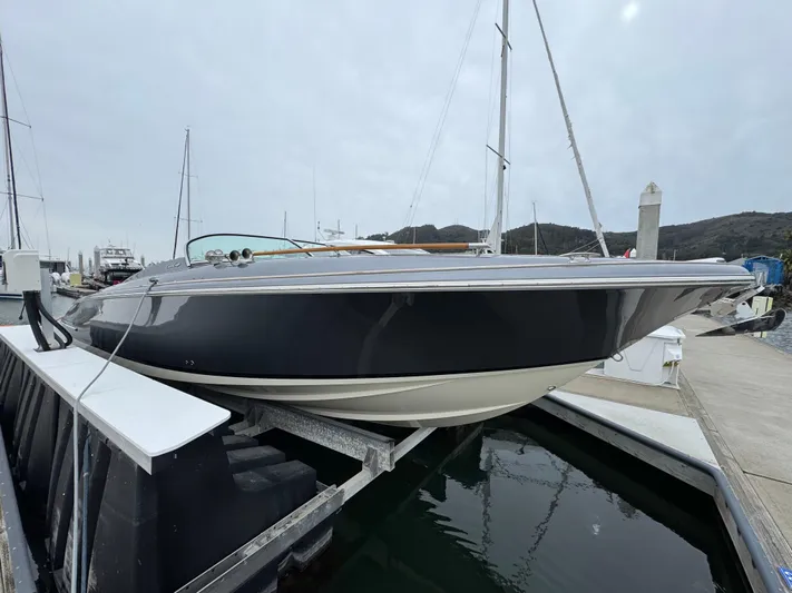 Sportin Life Yacht Photos Pics 