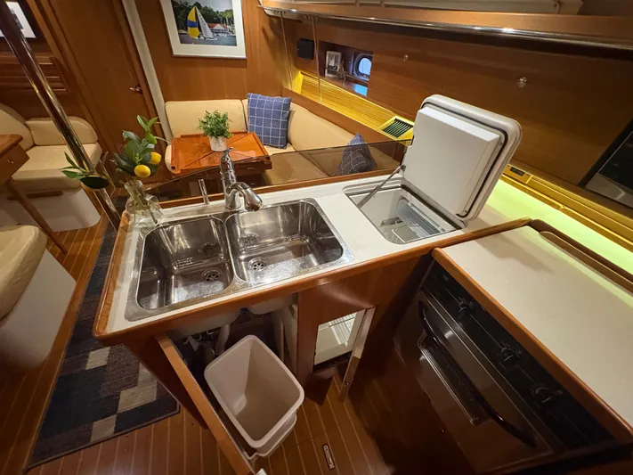 Amadeus Yacht Photos Pics 