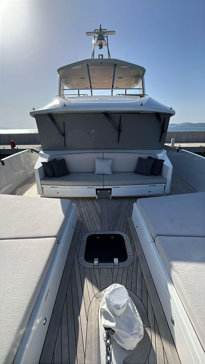 2023 Numarine 72 